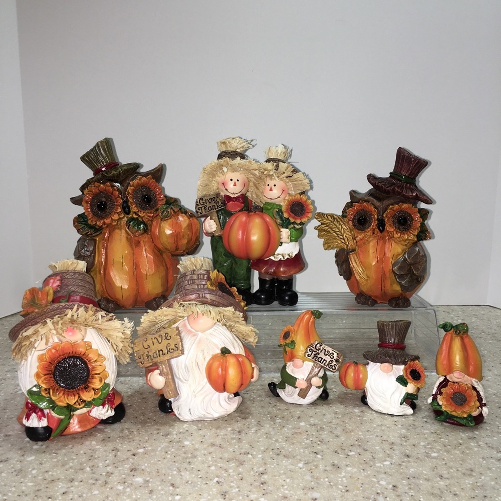 Thanksgiving/Fall Themed Lot Of 8 gnomes & figurines